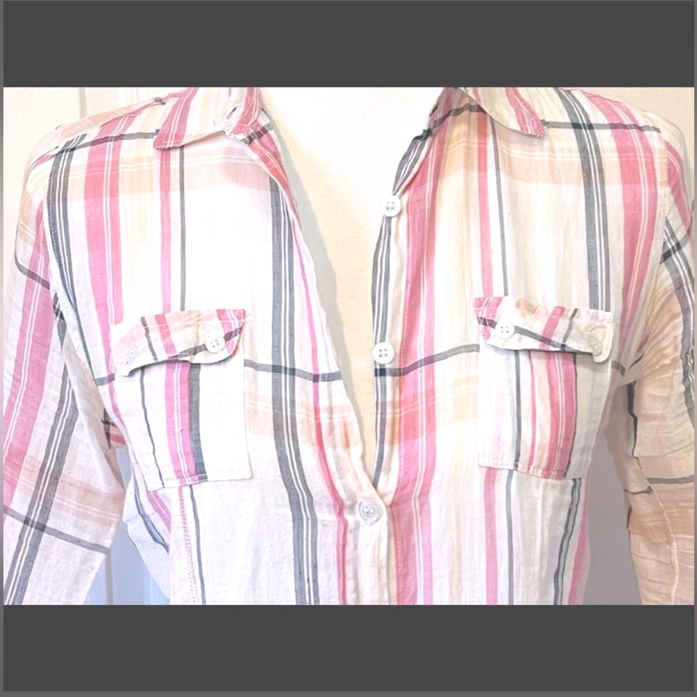 Ocean Drive | Button Up - Picture 5 of 6